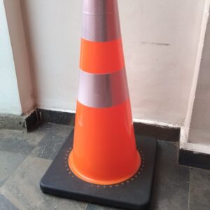 Cône 70cm